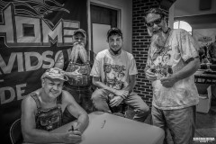 Moonshiners-Tim-Tony-JT-Chuck-Down-Home-Harley